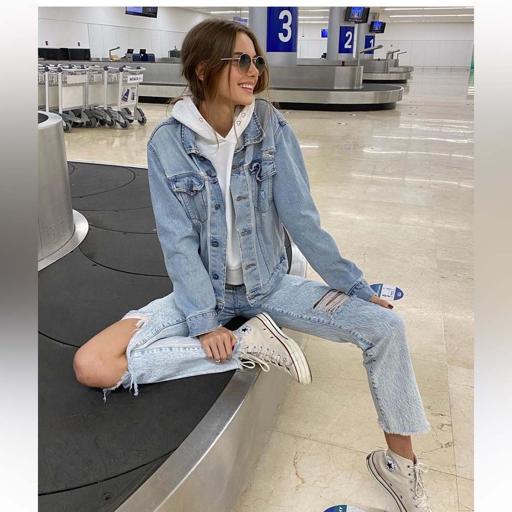 Alice + Olivia Light Blue Distressed Jeans
